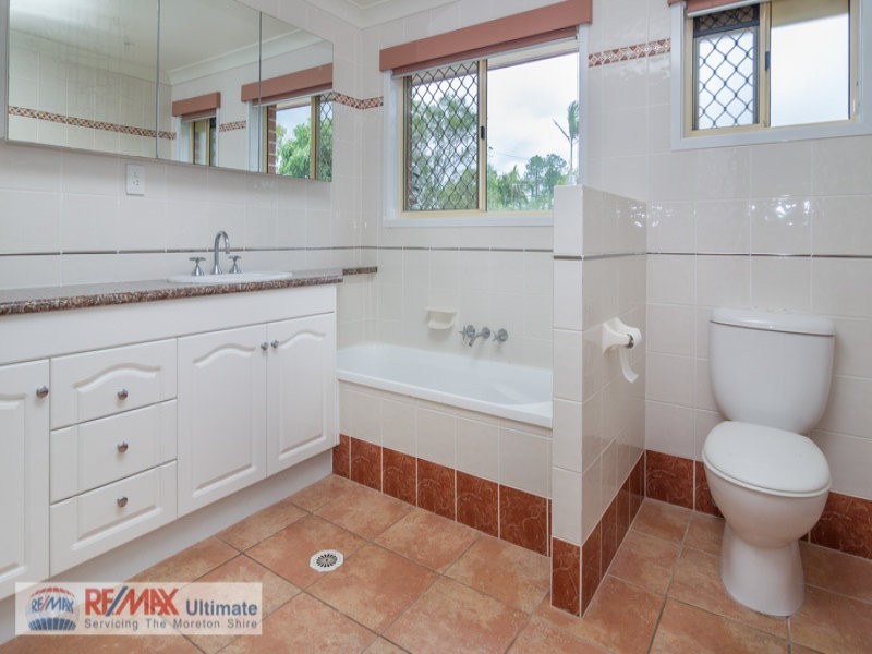 2 Candlebark Crescent, Burpengary QLD 4505