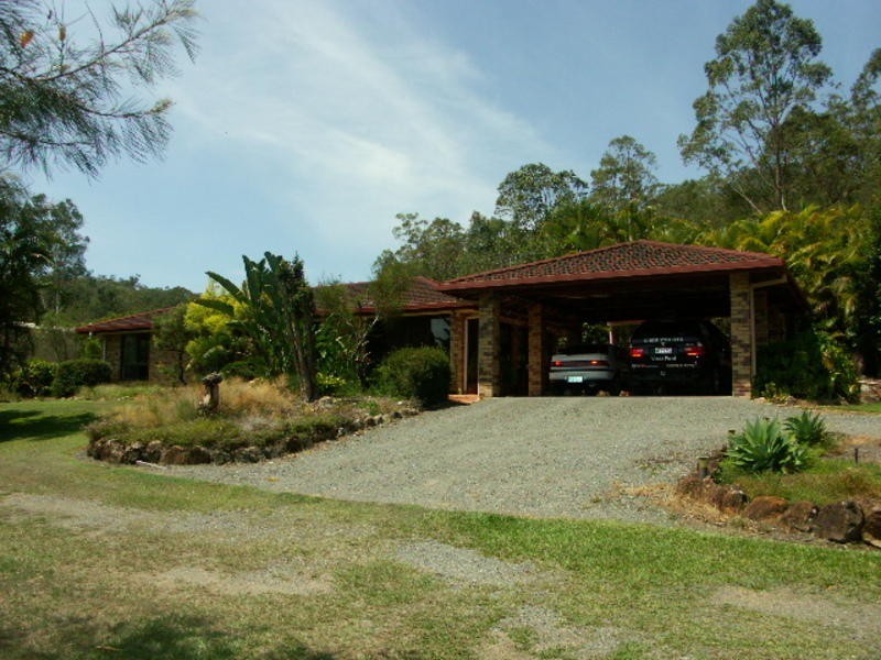 1 Hatchman Court, Elimbah QLD 4516