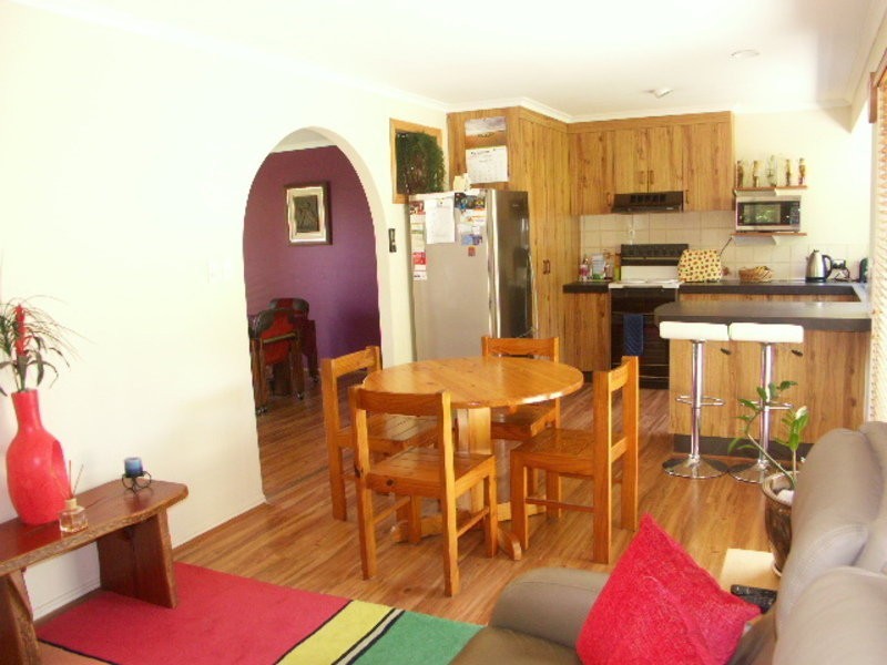 1 Hatchman Court, Elimbah QLD 4516