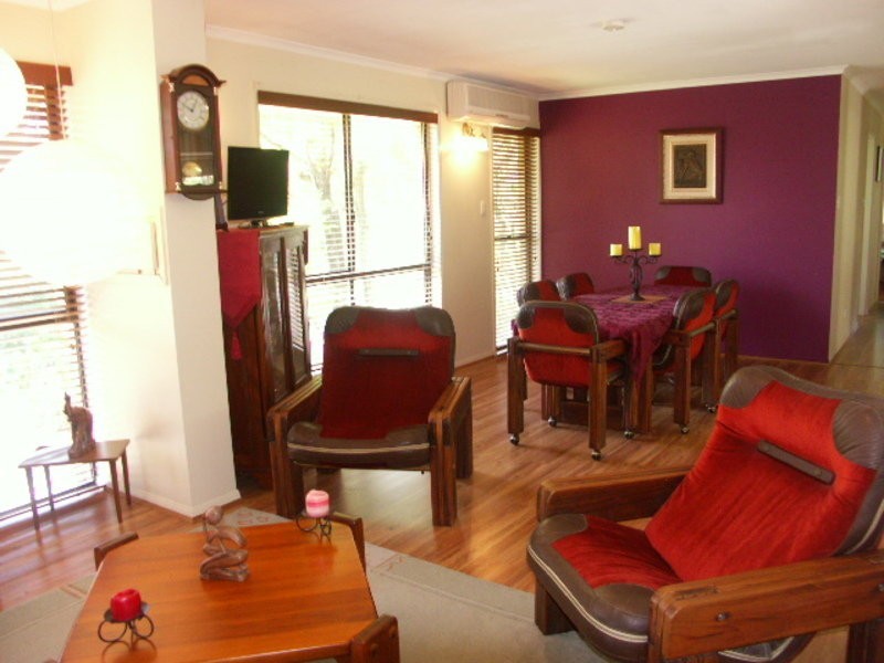 1 Hatchman Court, Elimbah QLD 4516