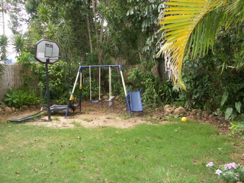 3 Scotts Ct, Kallangur QLD 4503