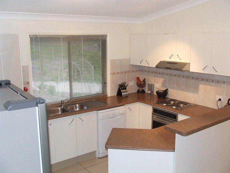 8 Duckwood Crt, Elimbah QLD 4516