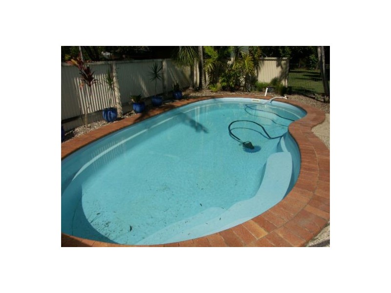 21 Bade Cres, Elimbah QLD 4516