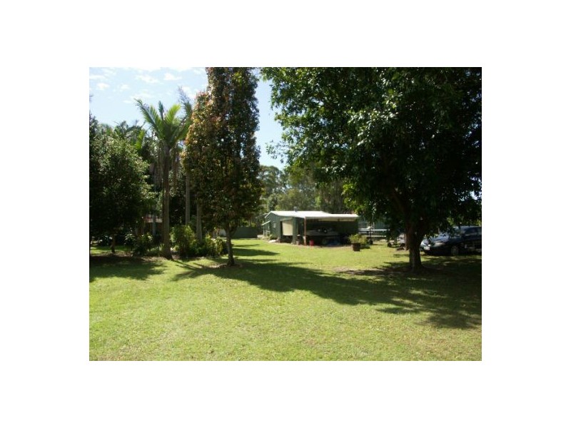 21 Bade Cres, Elimbah QLD 4516