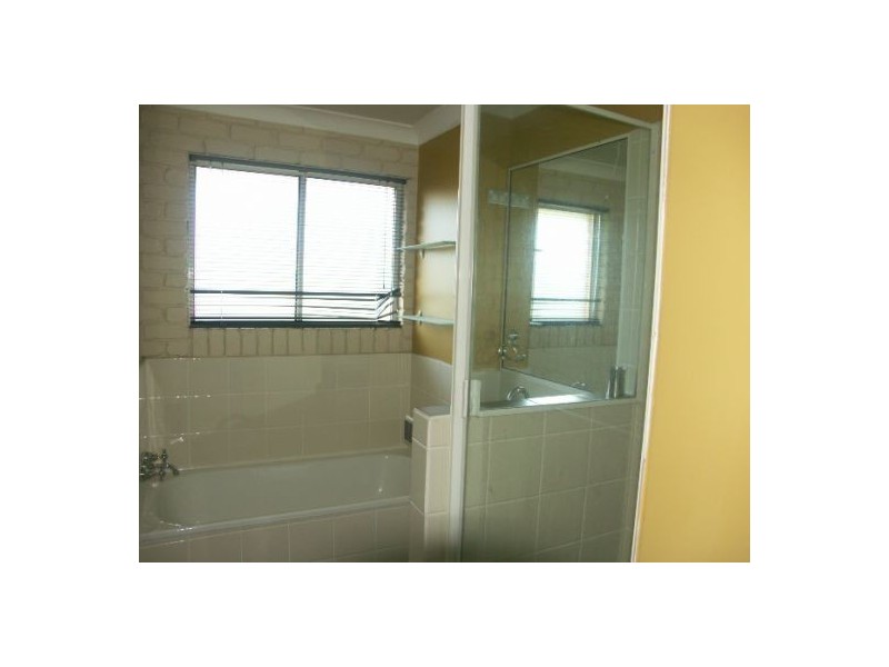 9/19 Lower King Street, Caboolture QLD 4510