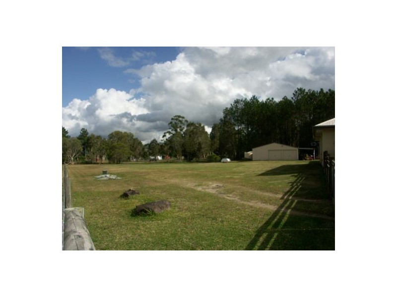 16 Bigita Place, Elimbah QLD 4516