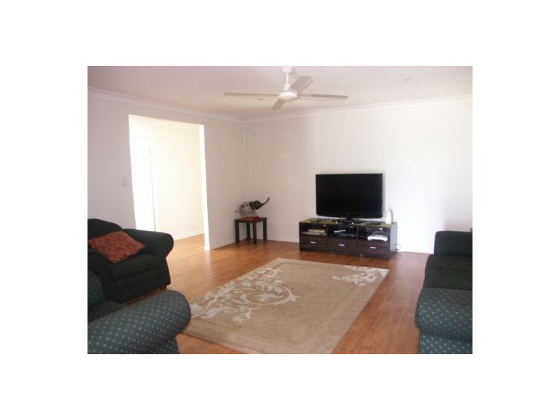 16 Bigita Place, Elimbah QLD 4516