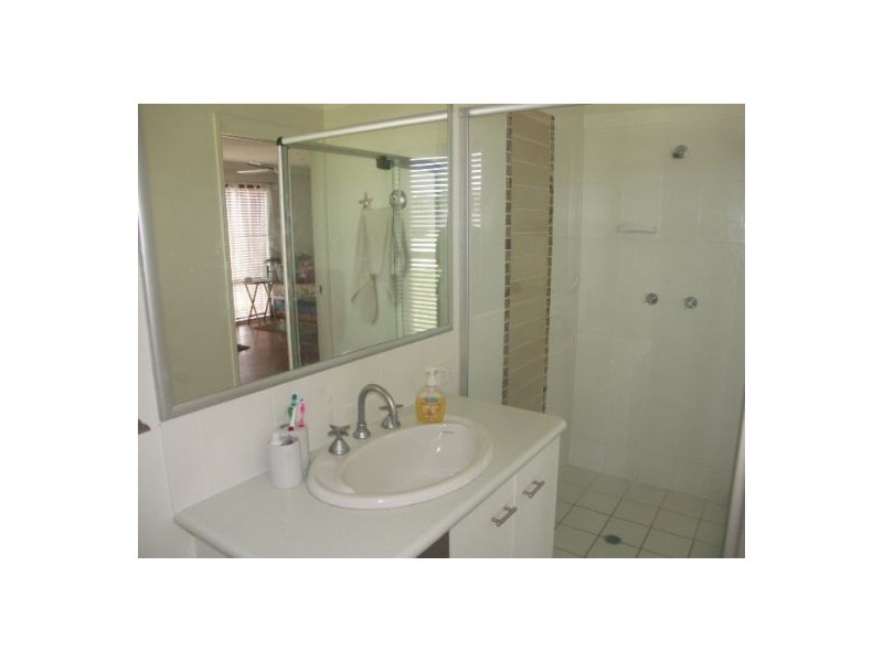 16 Bigita Place, Elimbah QLD 4516
