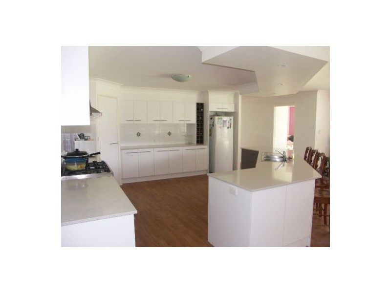 16 Bigita Place, Elimbah QLD 4516