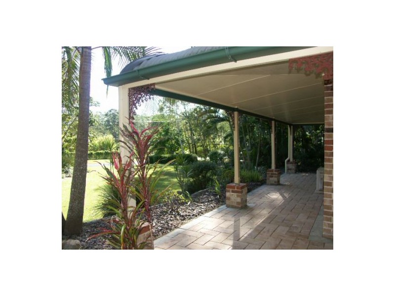 12 Oakey Fields Crt, Burpengary QLD 4505