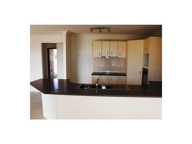 Sandstone Point QLD 4511