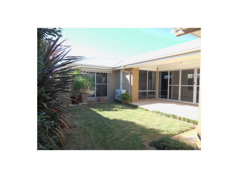 77 Glass House Circuit, Kallangur QLD 4503