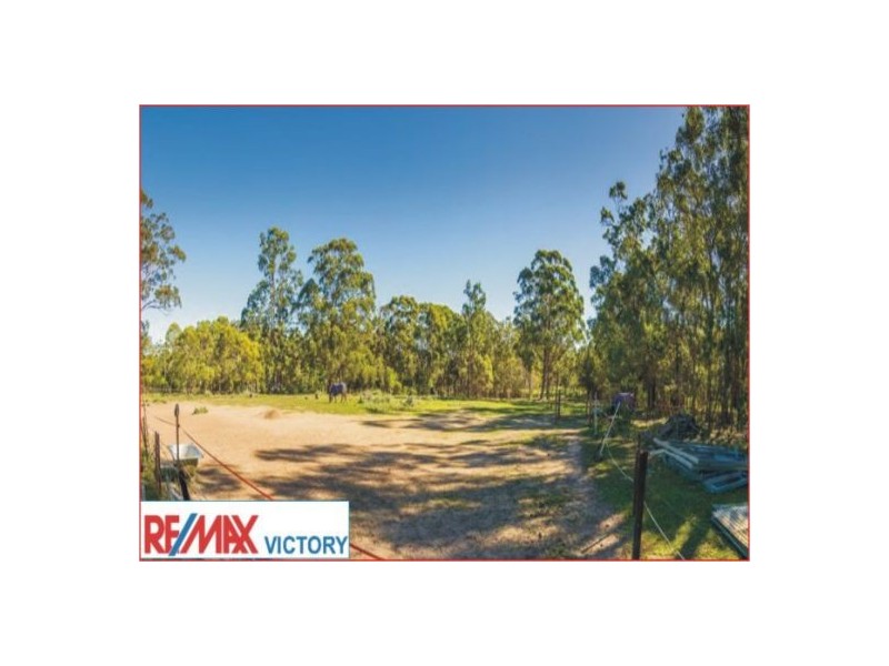 90 Bridges Rd, Burpengary QLD 4505