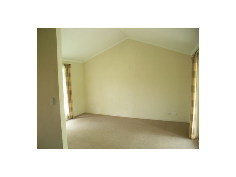 61 Beacon St, Morayfield QLD 4506