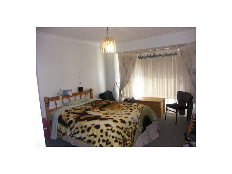 2 Lady Nelson Crt, Caboolture South QLD 4510