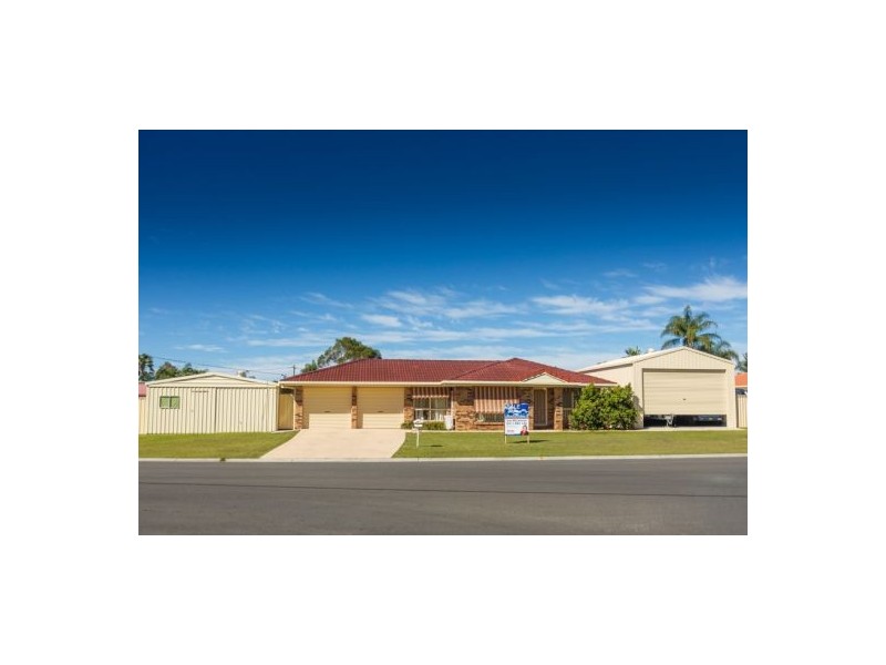 19 Farrer Ct, Morayfield QLD 4506