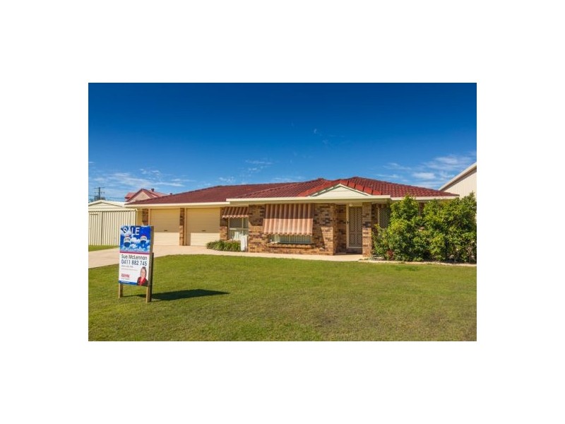 19 Farrer Ct, Morayfield QLD 4506