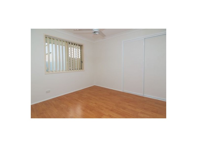 19 Farrer Ct, Morayfield QLD 4506