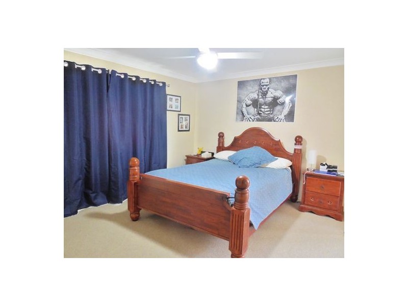 7 Denson St, Morayfield QLD 4506