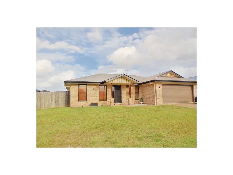 7 Denson St, Morayfield QLD 4506
