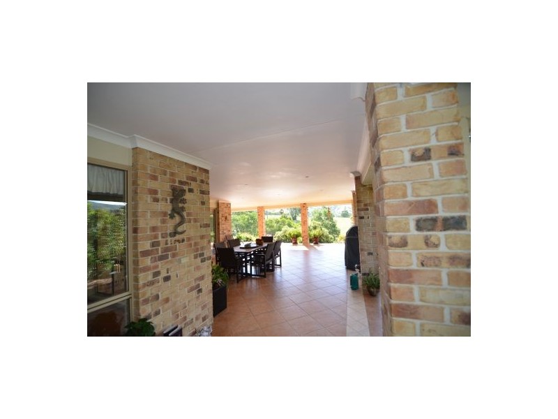 800 Delaney Creek Rd, Delaneys Creek QLD 4514