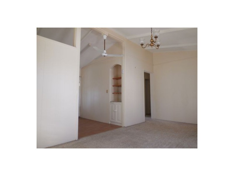 4 Azalea Ave,134 Bruce Highway Eastern Service Rd,, Burpengary QLD 4505
