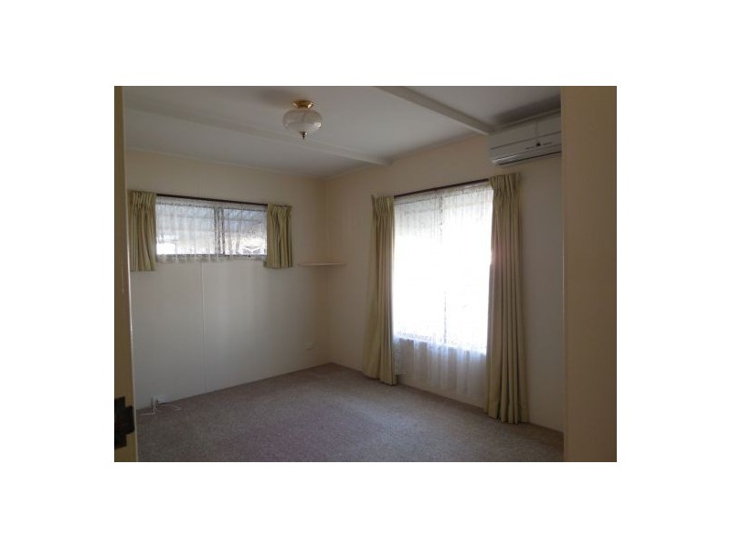 4 Azalea Ave,134 Bruce Highway Eastern Service Rd,, Burpengary QLD 4505