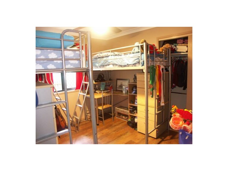 3 Mango Cres, Narangba QLD 4504