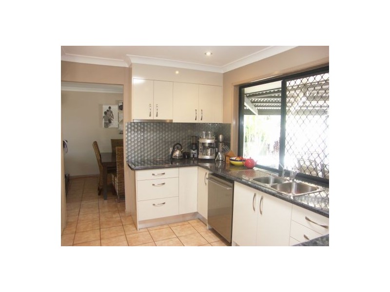 3 Mango Cres, Narangba QLD 4504