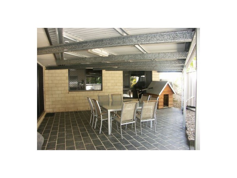 3 Mango Cres, Narangba QLD 4504