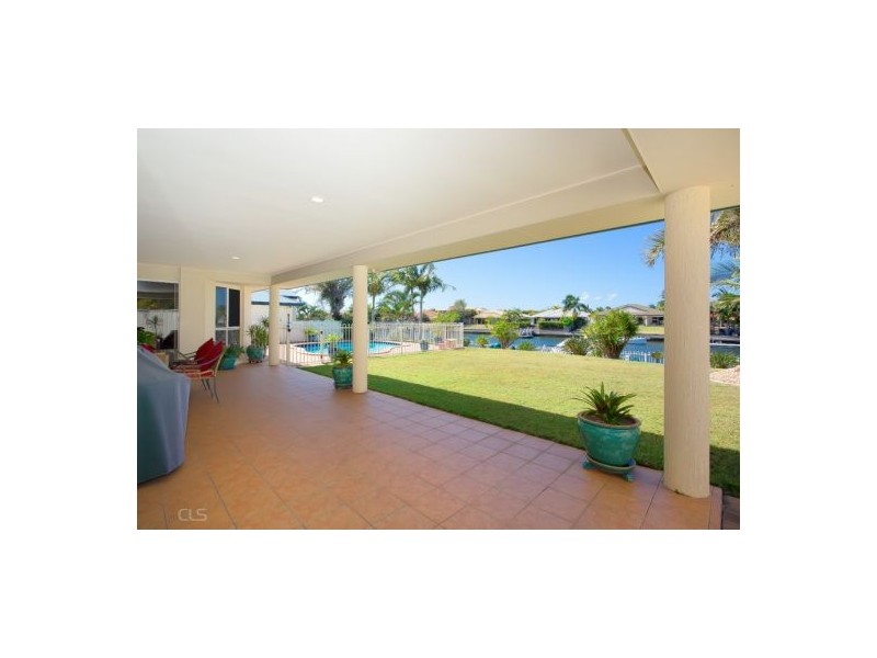 13 Dugong Crescent, Banksia Beach QLD 4507