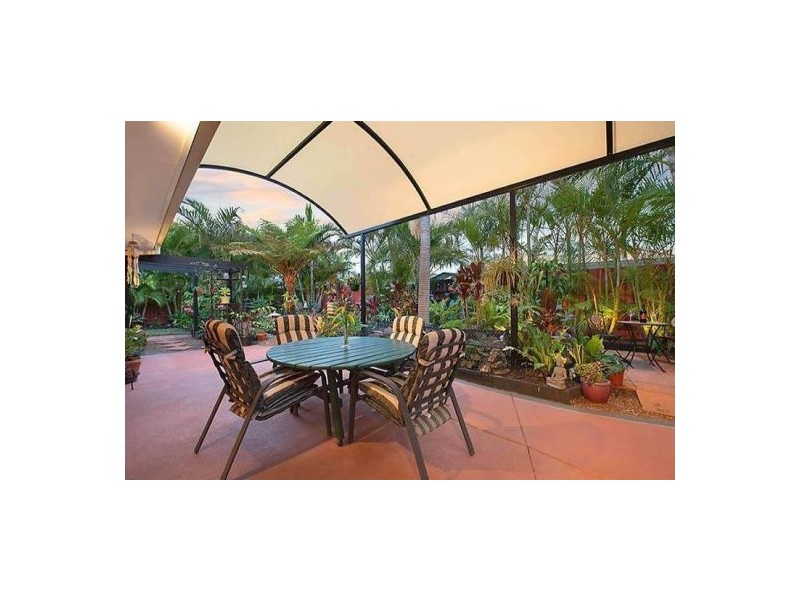 52 Voyagers Drive, Banksia Beach QLD 4507