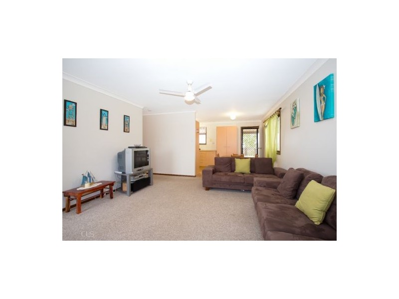 6 Sun Court, Banksia Beach QLD 4507