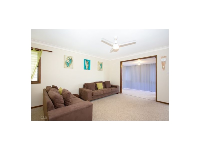 6 Sun Court, Banksia Beach QLD 4507