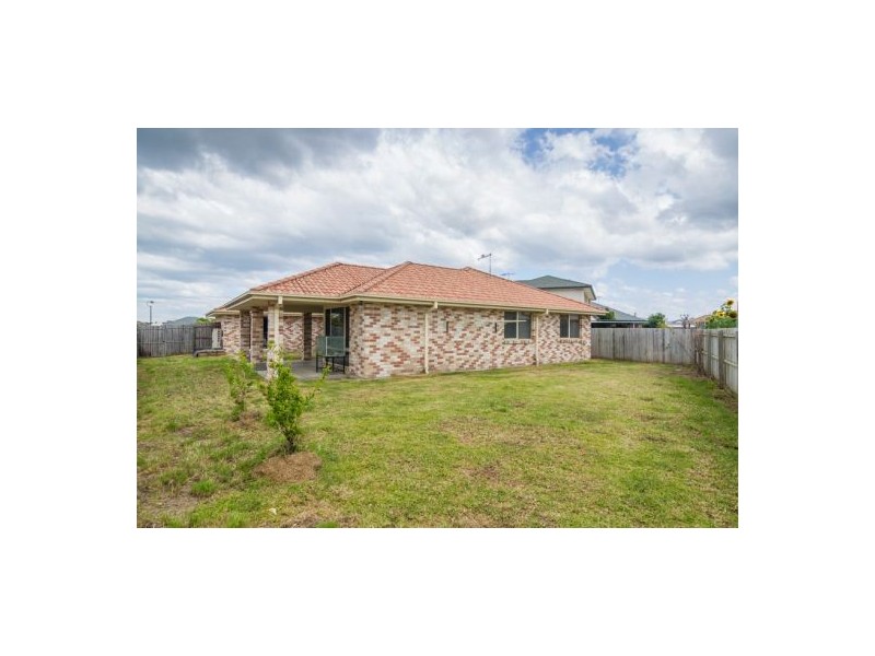 19 College Crt, Caboolture QLD 4510