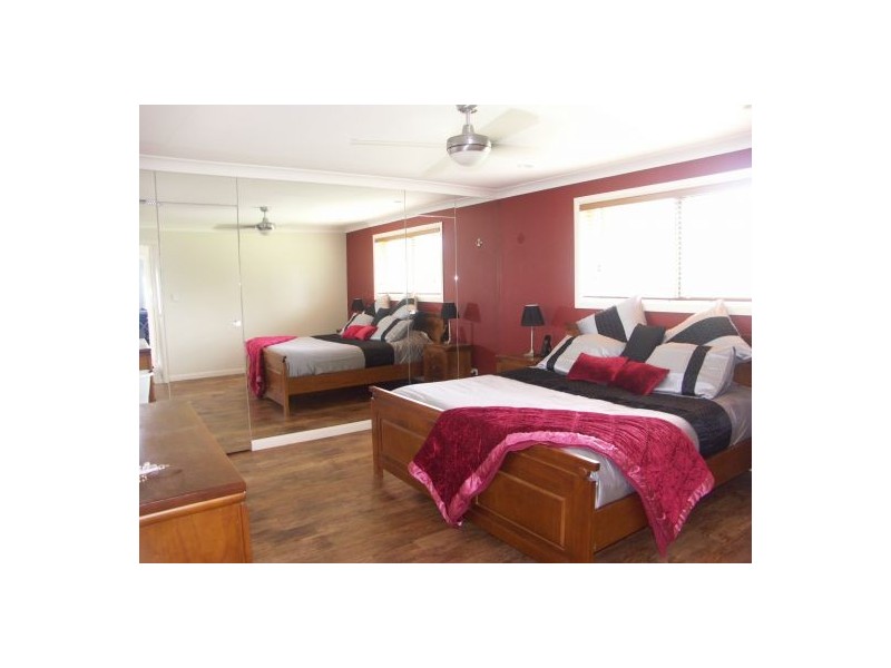 19 Levy Rd, Elimbah QLD 4516