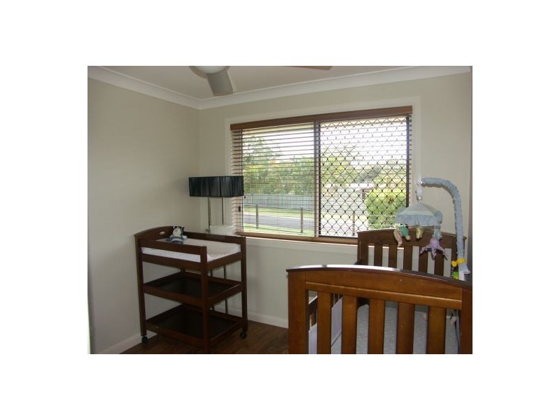 19 Levy Rd, Elimbah QLD 4516