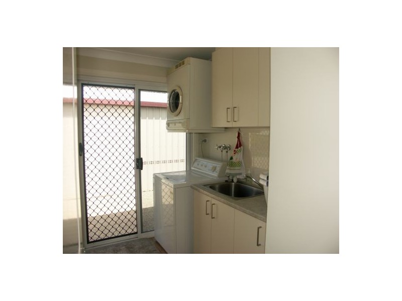 19 Levy Rd, Elimbah QLD 4516