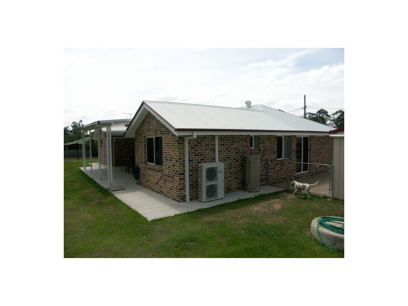 19 Levy Rd, Elimbah QLD 4516