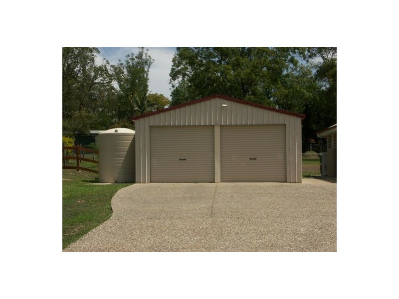 19 Levy Rd, Elimbah QLD 4516