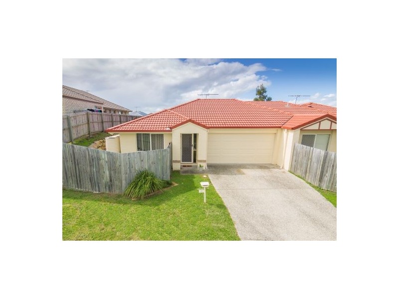 1 / 6 Eugenia Ave, Rothwell QLD 4022