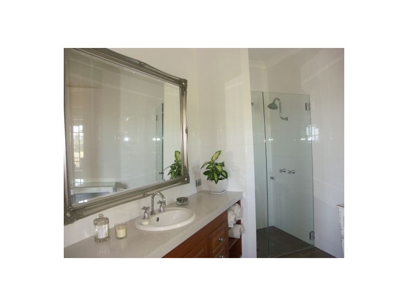 108 Bigmor Drive, Elimbah QLD 4516