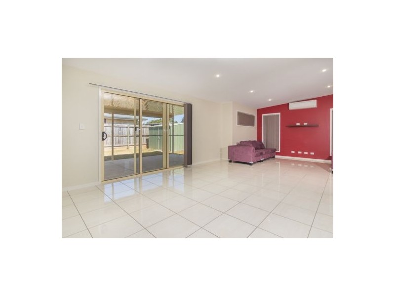 10 Lanita Chase, Morayfield QLD 4506
