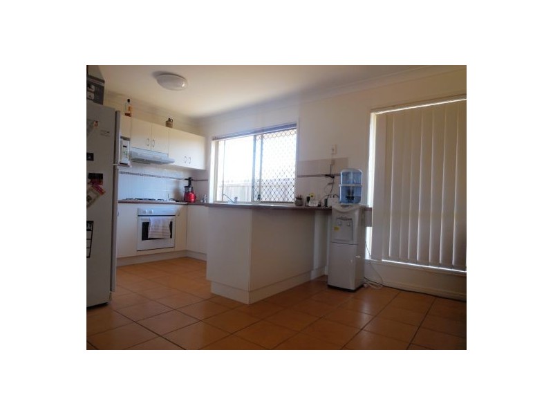 60 Glasshouse Cct, Kallangur QLD 4503