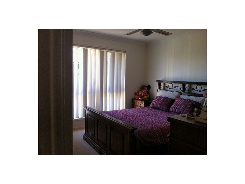 60 Glasshouse Cct, Kallangur QLD 4503