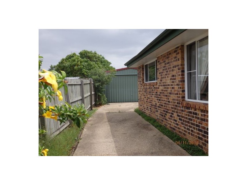 16 Crestwell Close, Morayfield QLD 4506
