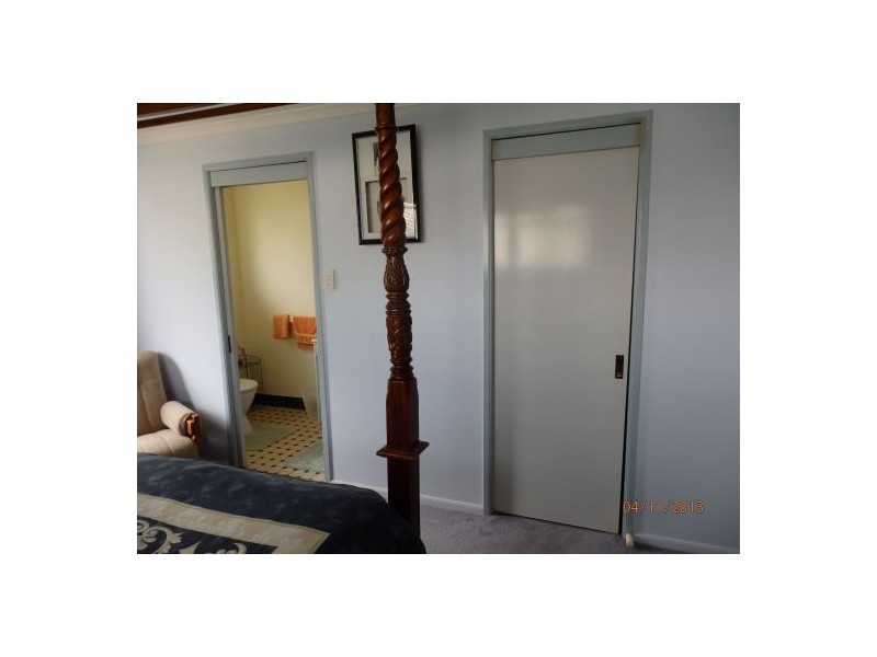 16 Crestwell Close, Morayfield QLD 4506