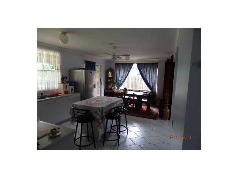 16 Crestwell Close, Morayfield QLD 4506