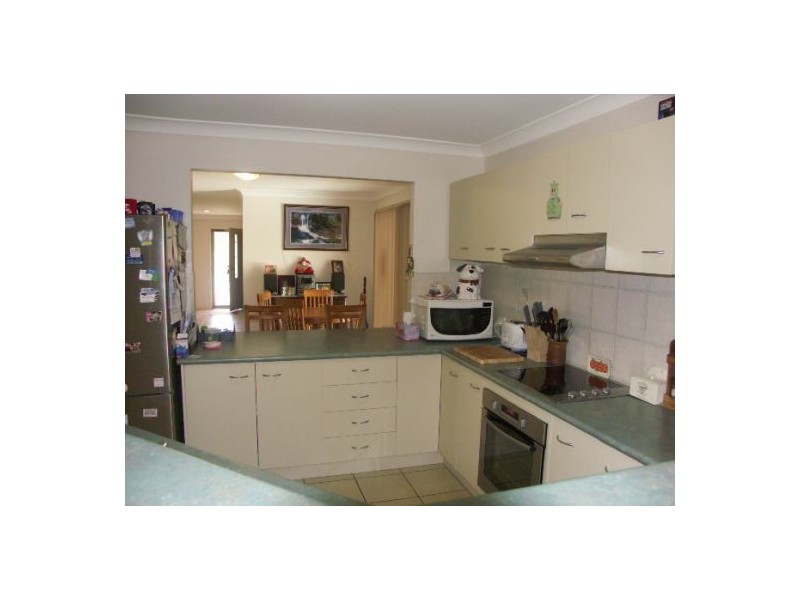 59 Laver St, Morayfield QLD 4506