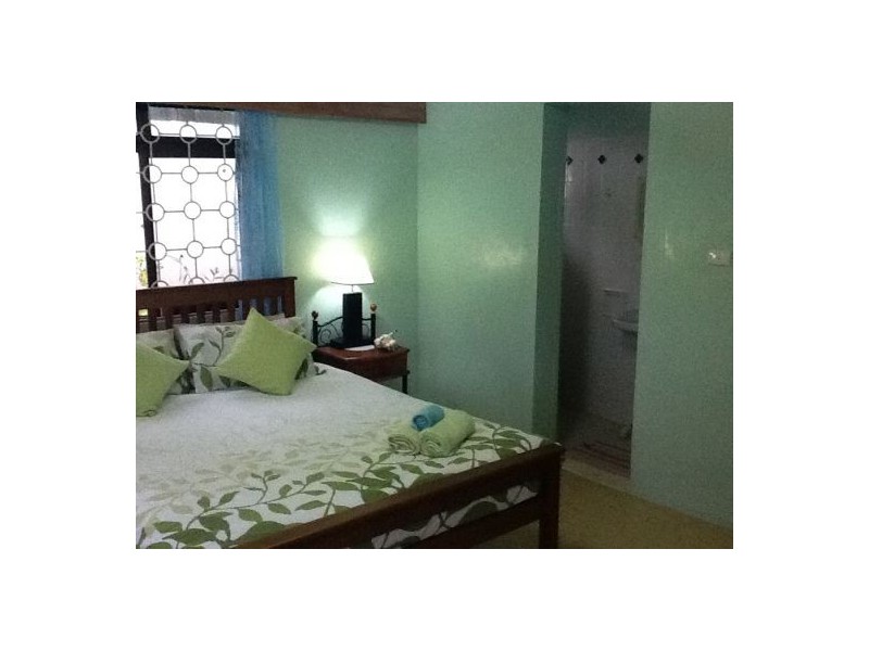 13 Sydney Drive Fiji, Brisbane QLD 4000